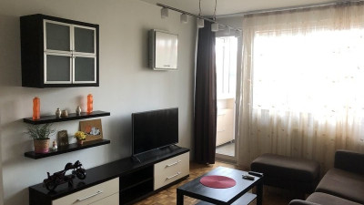 2 camere langa parc si metrou, zona verde, ideal cuplu, termen lung