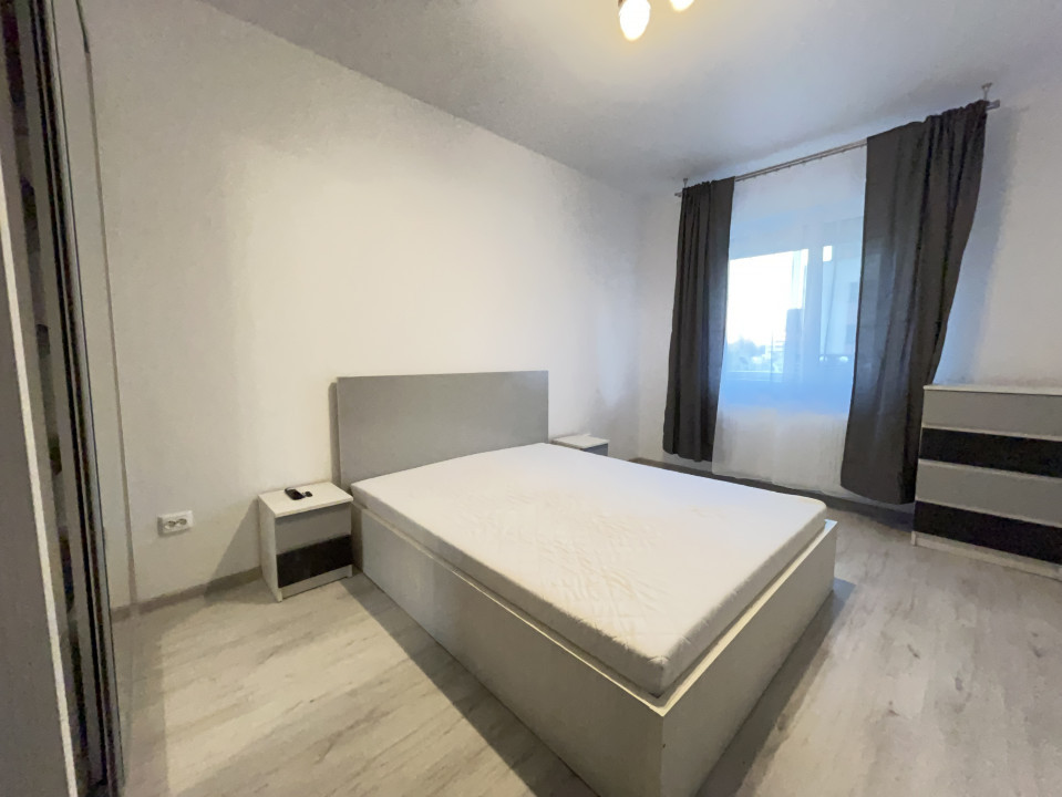 Apartament mare, prima închiriere, complet mobilat și utilat