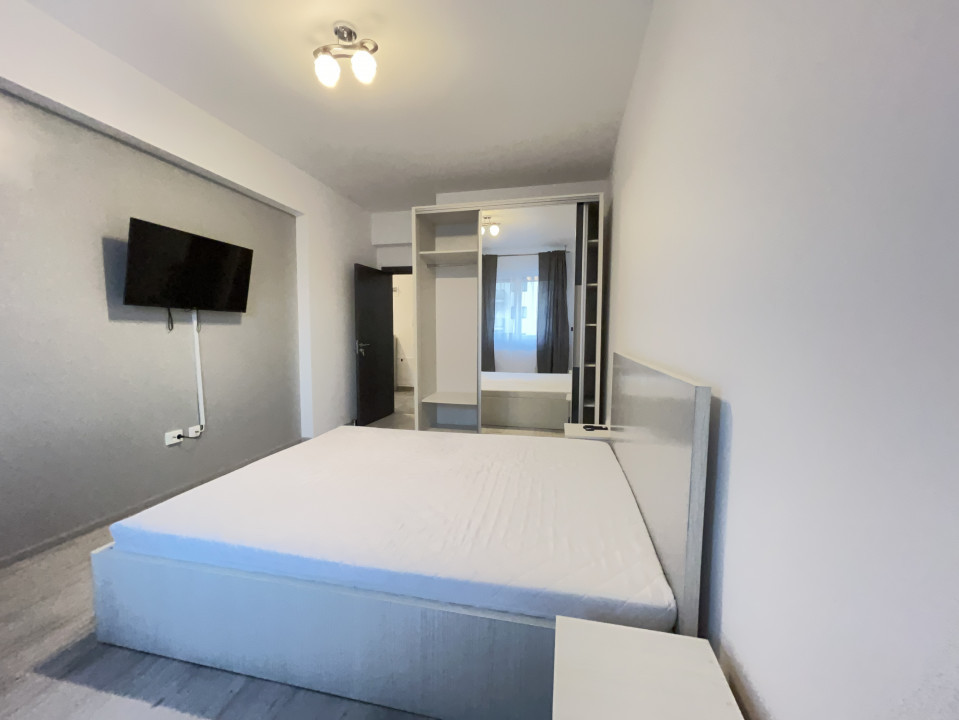 Apartament mare, prima închiriere, complet mobilat și utilat