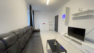 Apartament mare, prima închiriere, complet mobilat și utilat