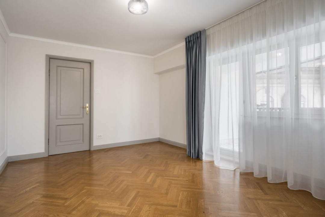 Apartament 196 mp în Piata Unirii – Eleganță și Finisaje Premium