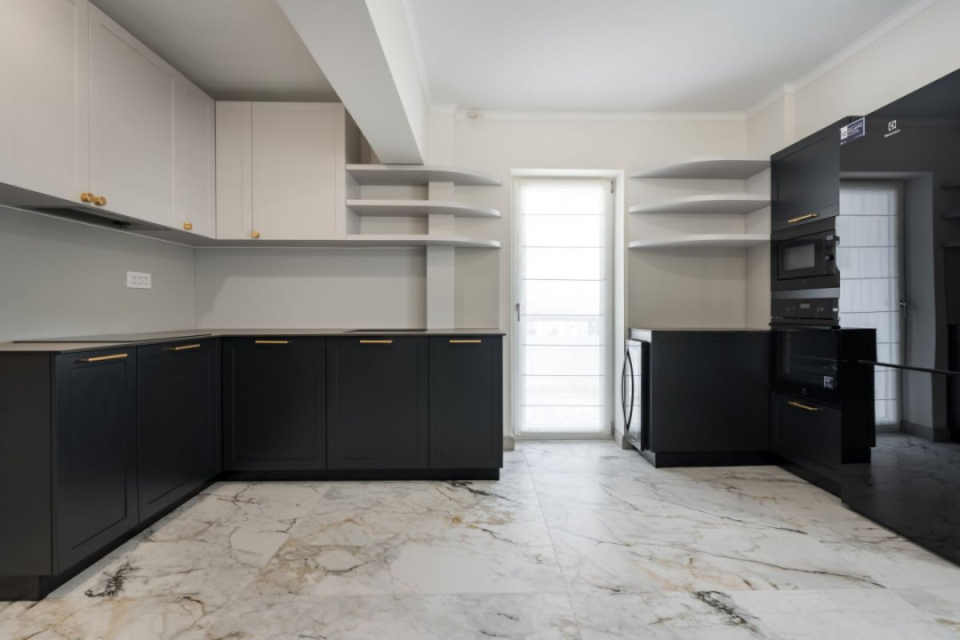 Apartament 196 mp în Piata Unirii – Eleganță și Finisaje Premium
