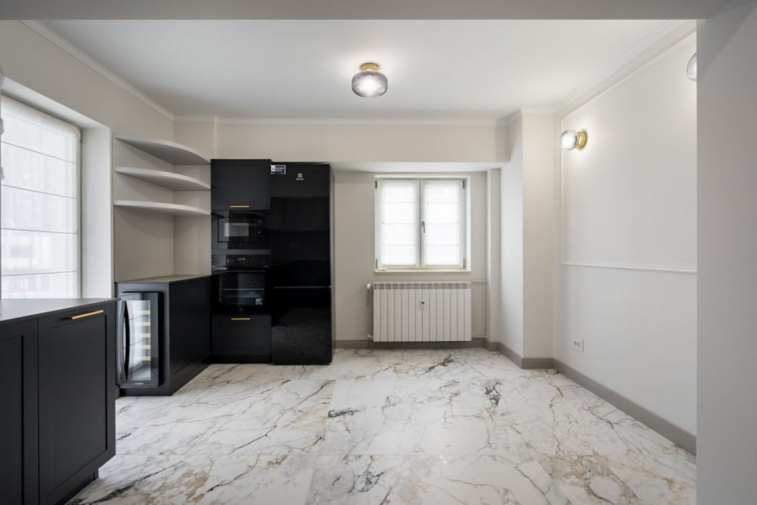Apartament 196 mp în Piata Unirii – Eleganță și Finisaje Premium