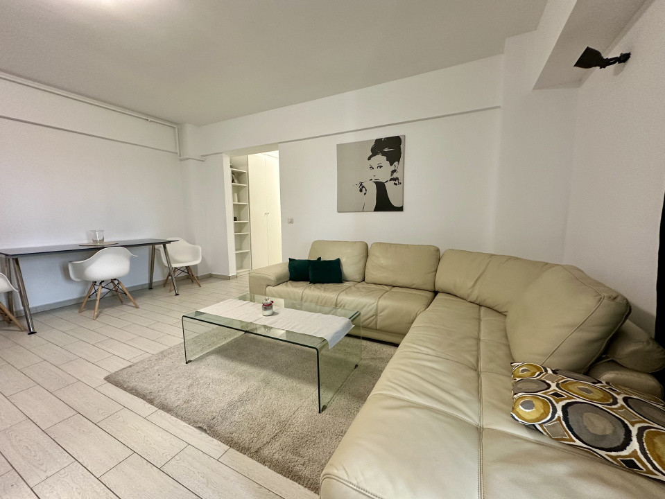 RAMS Residence, complet mobilata si utilata, 50mp, proaspat zugravita