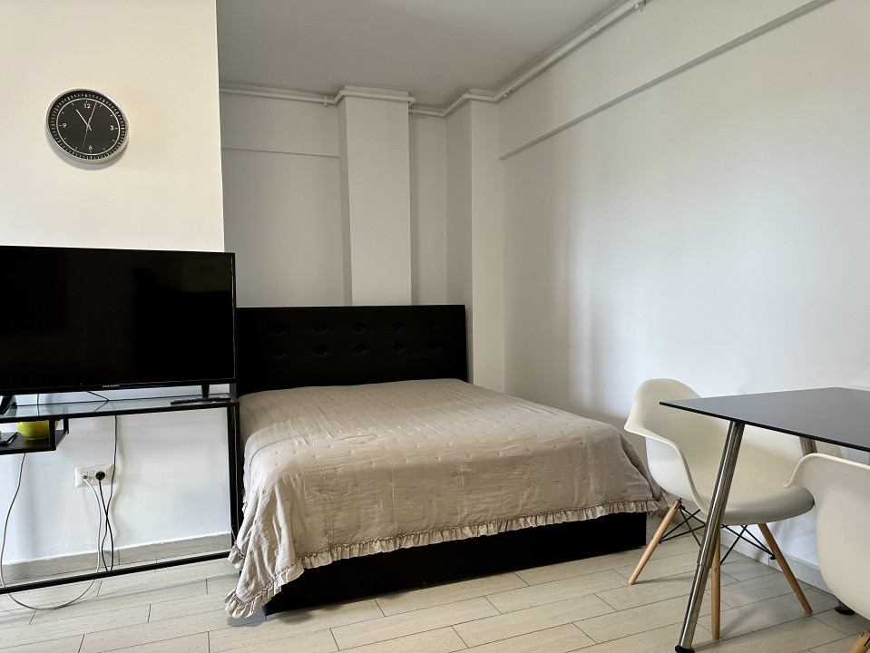 Garsoniera spatioasa la 5 minute de metrou Pantelimon, Gata de mutat