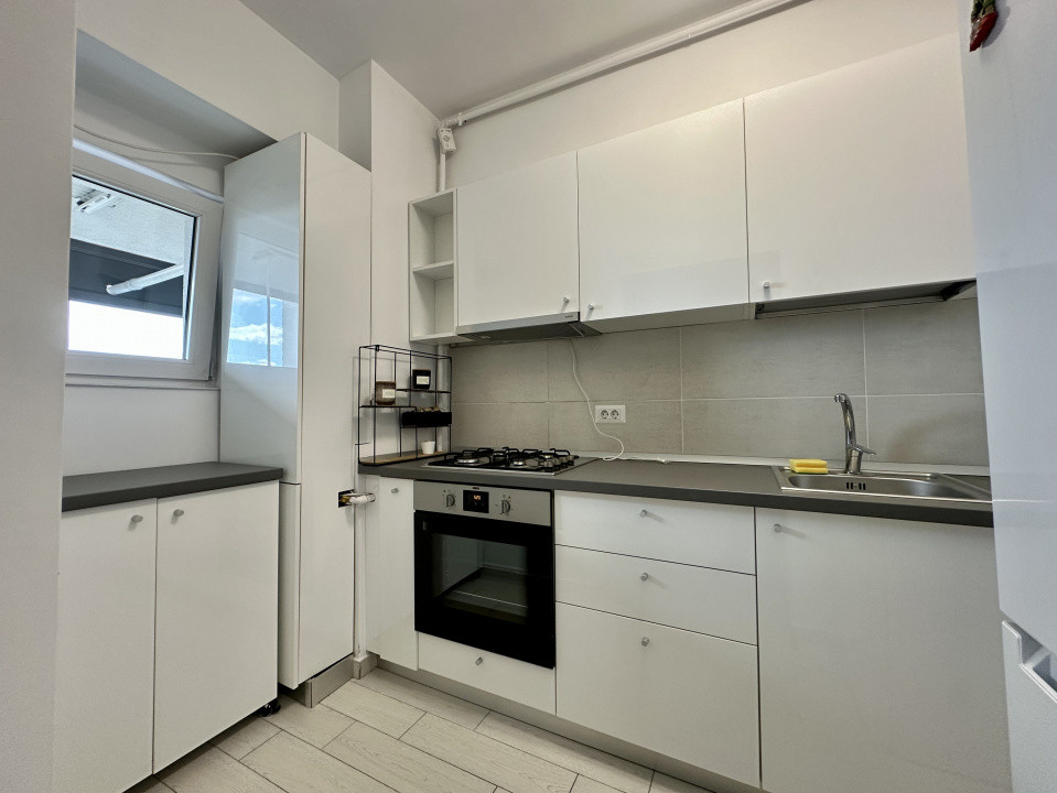 Garsoniera spatioasa la 5 minute de metrou Pantelimon, Gata de mutat