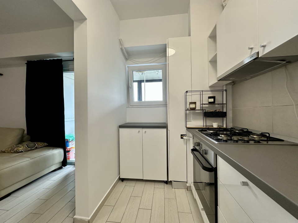 Garsoniera spatioasa la 5 minute de metrou Pantelimon, Gata de mutat