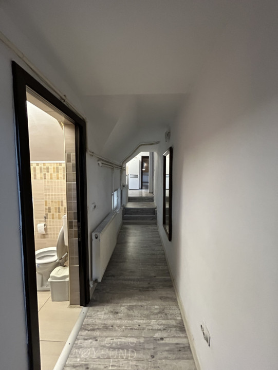 Apartament 6 camere + loft, 200mp in vilă superbă  pe Vasile Lascăr 90