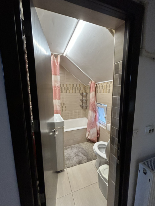 Birou 6 camere + loft, 200mp, ideal pentru activitate internă