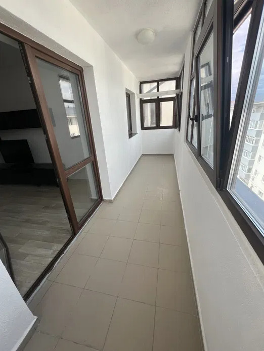 Eleganță și Confort în Berceni: Apartament 2 Camere, Etaj 5, Mobilat și Utilat 