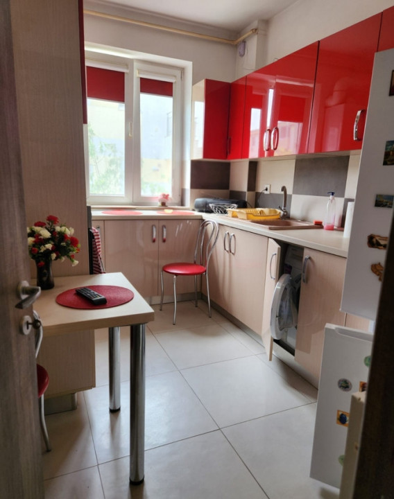 Apartament de 2 camere decomandat, complet mobilat și utilat, 10 min de metrou